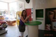 OLYMPUS DIGITAL CAMERA